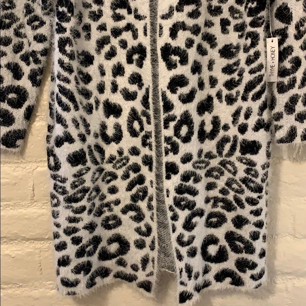 Thyme + Honey NWT - Picture 4 of 9